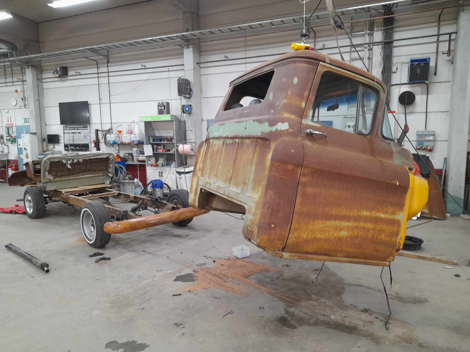 403416211 842686484314804 3021267556109897908 n